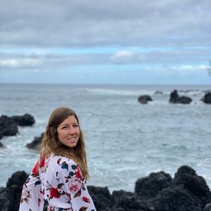 Meet your Posher, Monica